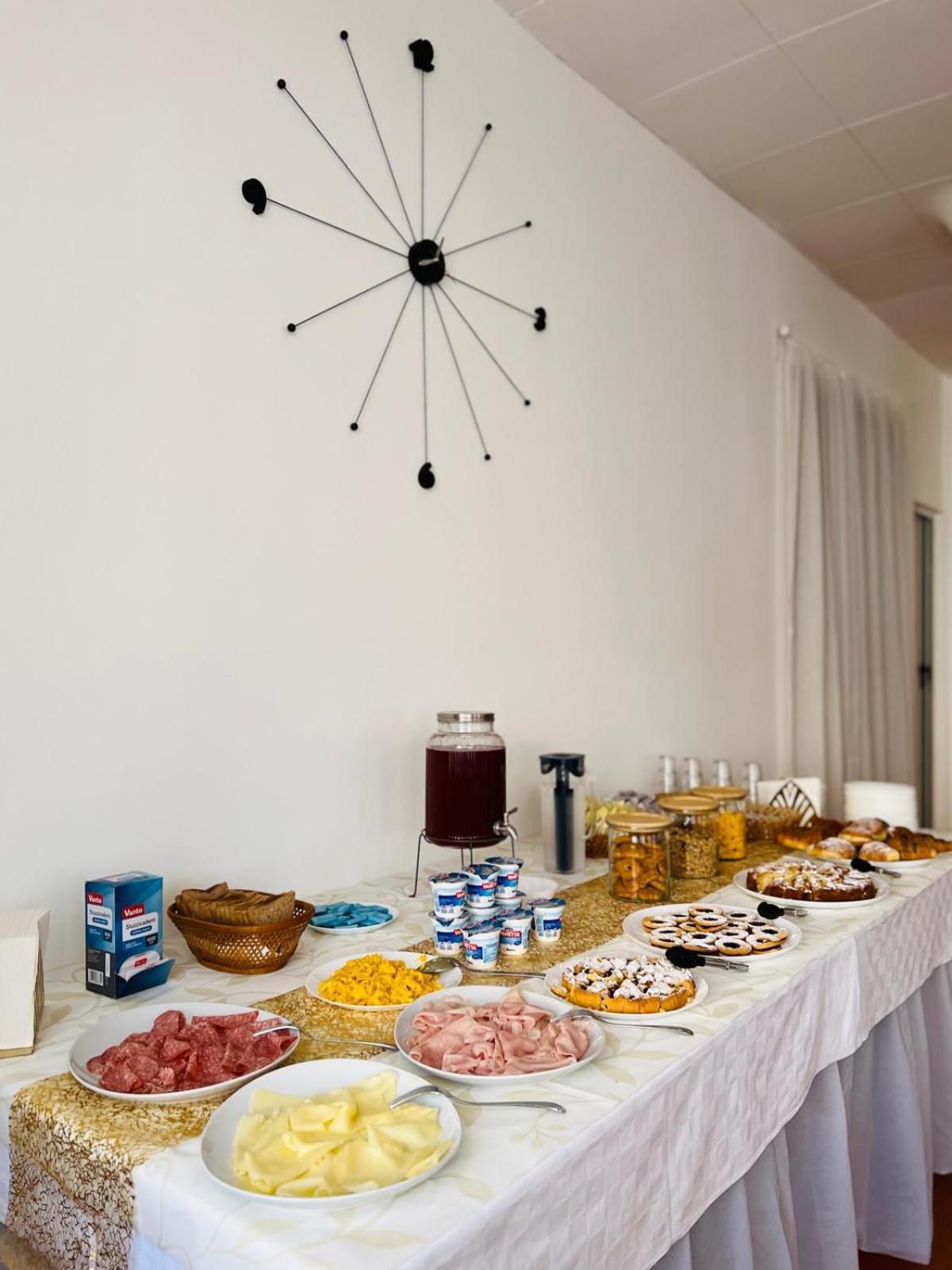 Hotel Villa Dei Fiori Bellaria-Igea Marina Luaran gambar