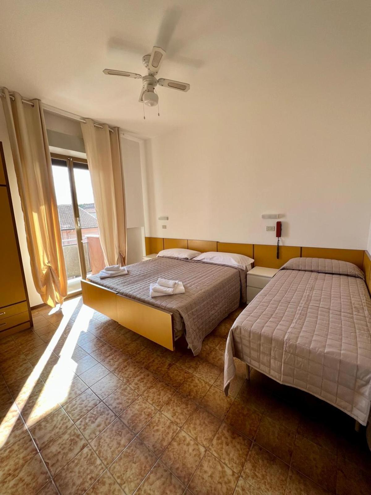 Hotel Villa Dei Fiori Bellaria-Igea Marina Luaran gambar