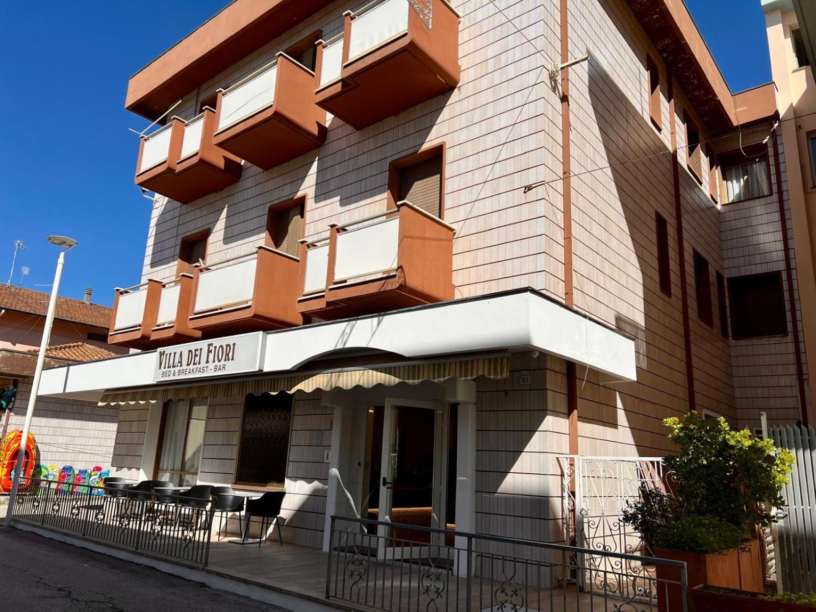 Hotel Villa Dei Fiori Bellaria-Igea Marina Luaran gambar